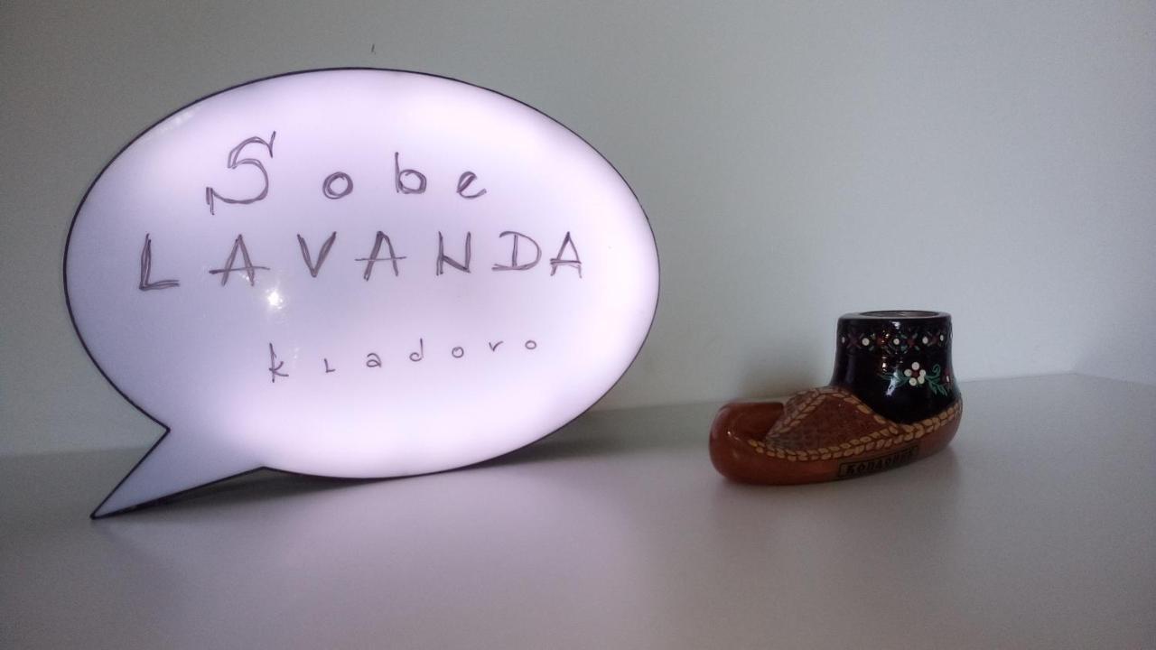 Soba Lavanda Kladovo Eksteriør billede