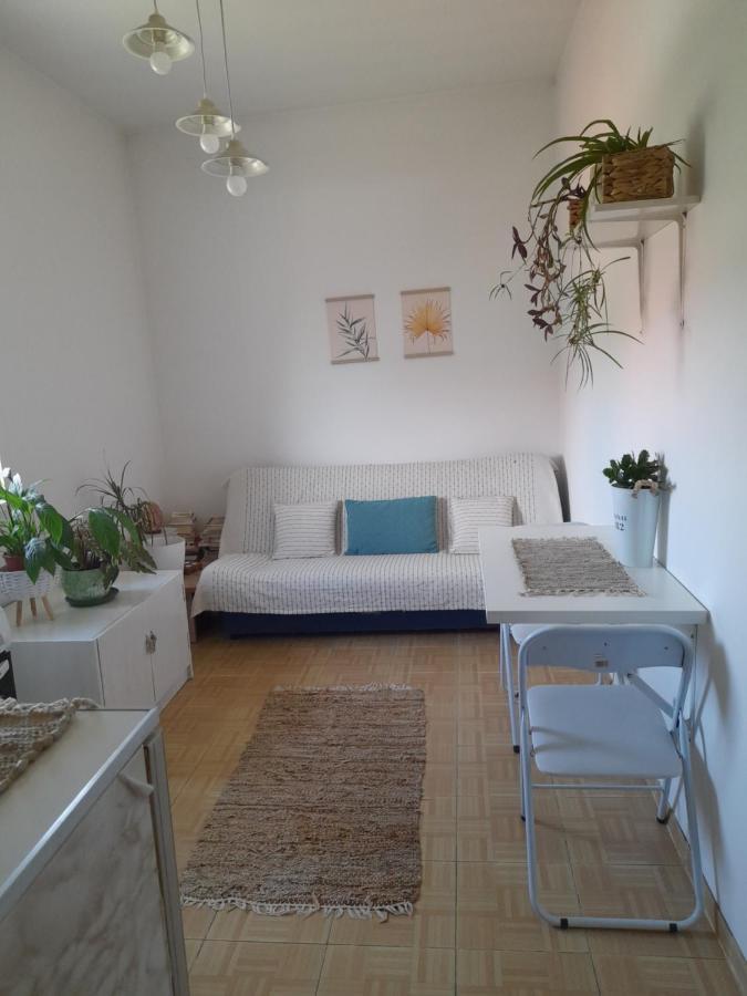 Soba Lavanda Kladovo Eksteriør billede